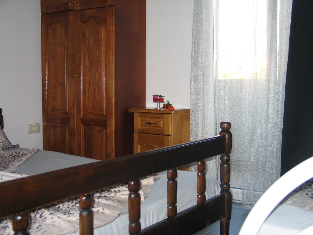 Guest House Dena Dobra Voda Habitación foto